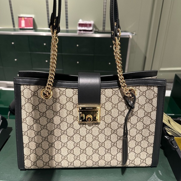 Gucci Beige and Black Shoulder Bag with Gold Accents - Picture 1 of 1